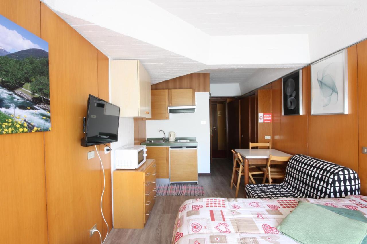 Apartment 1400 Montana *
