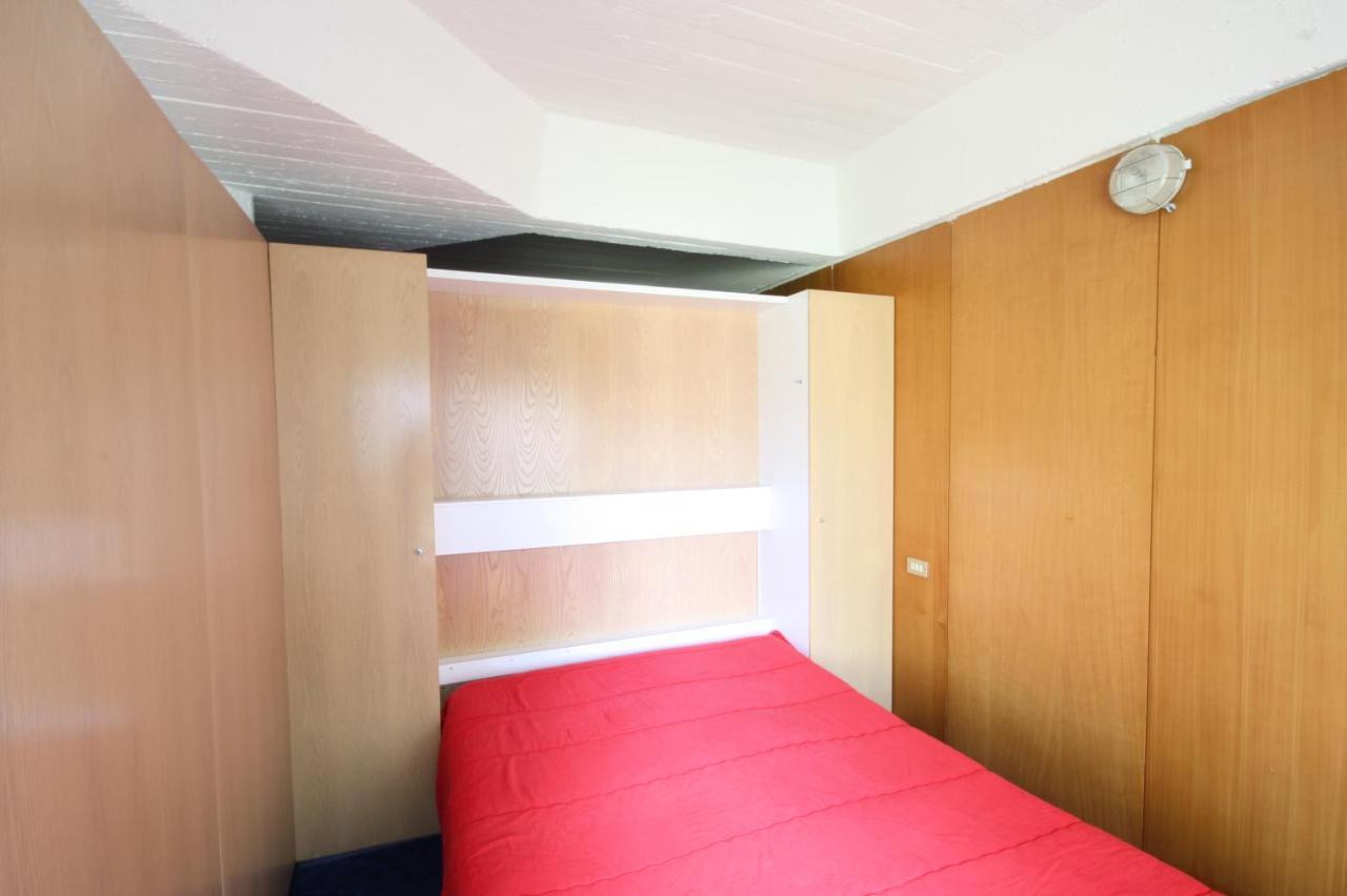 1400 Montana Apartment